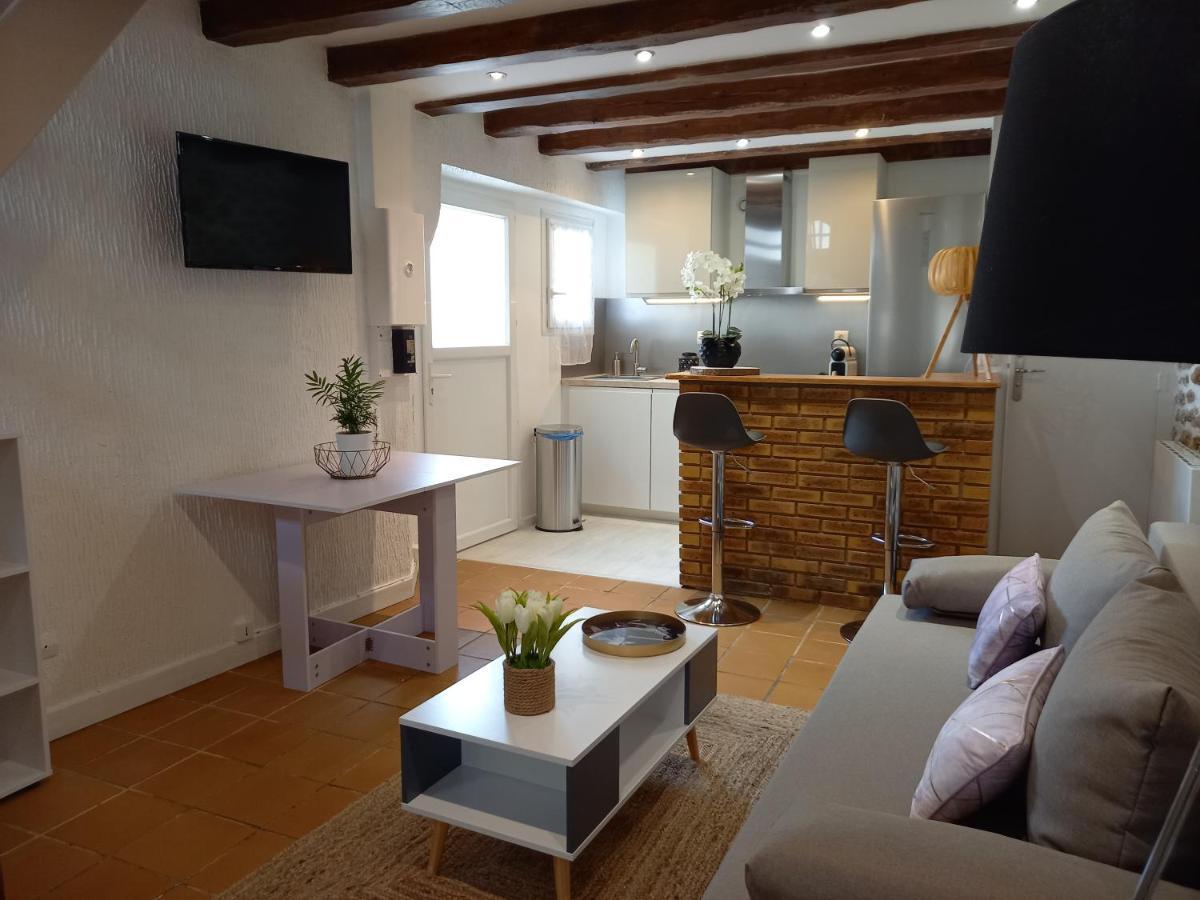 Charmante Maison Cosy à Villabé-hyper Centre-gare-wifi Villabe